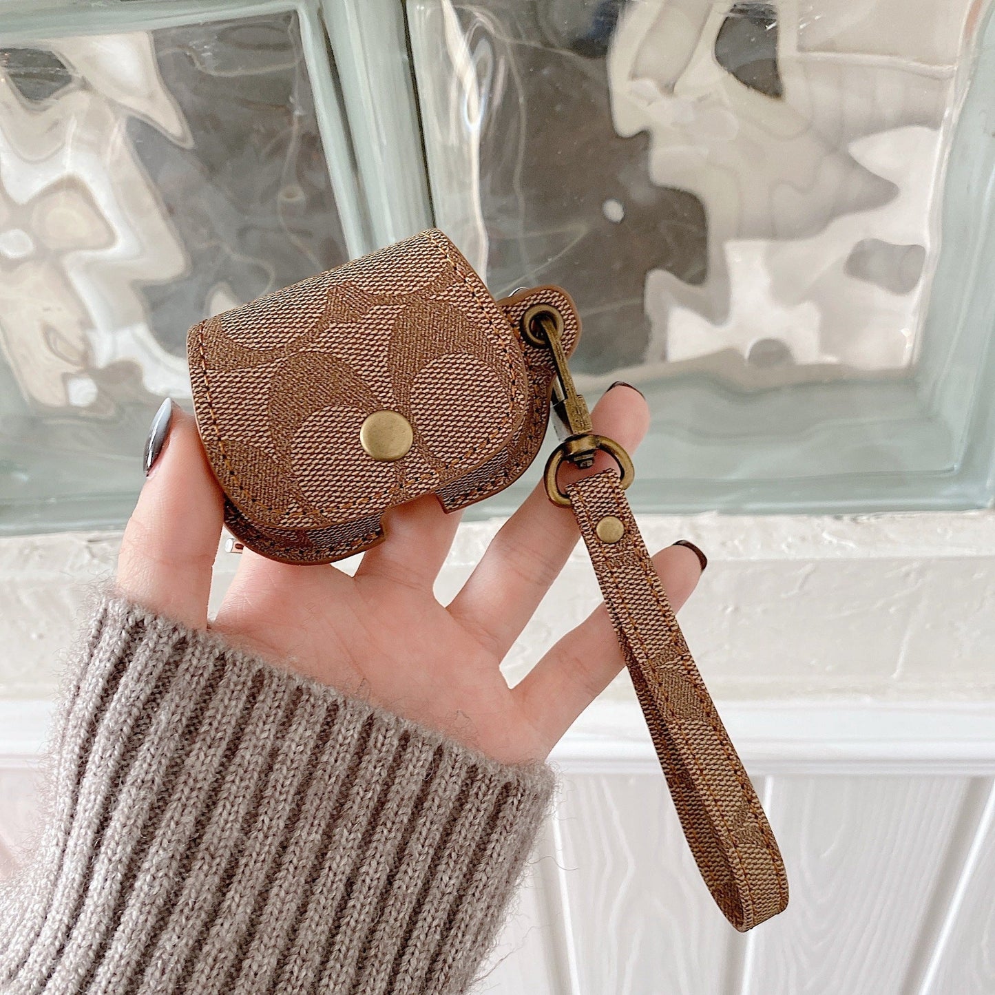 Pouzdro koženého trenéra AirPods Brown-CC231215