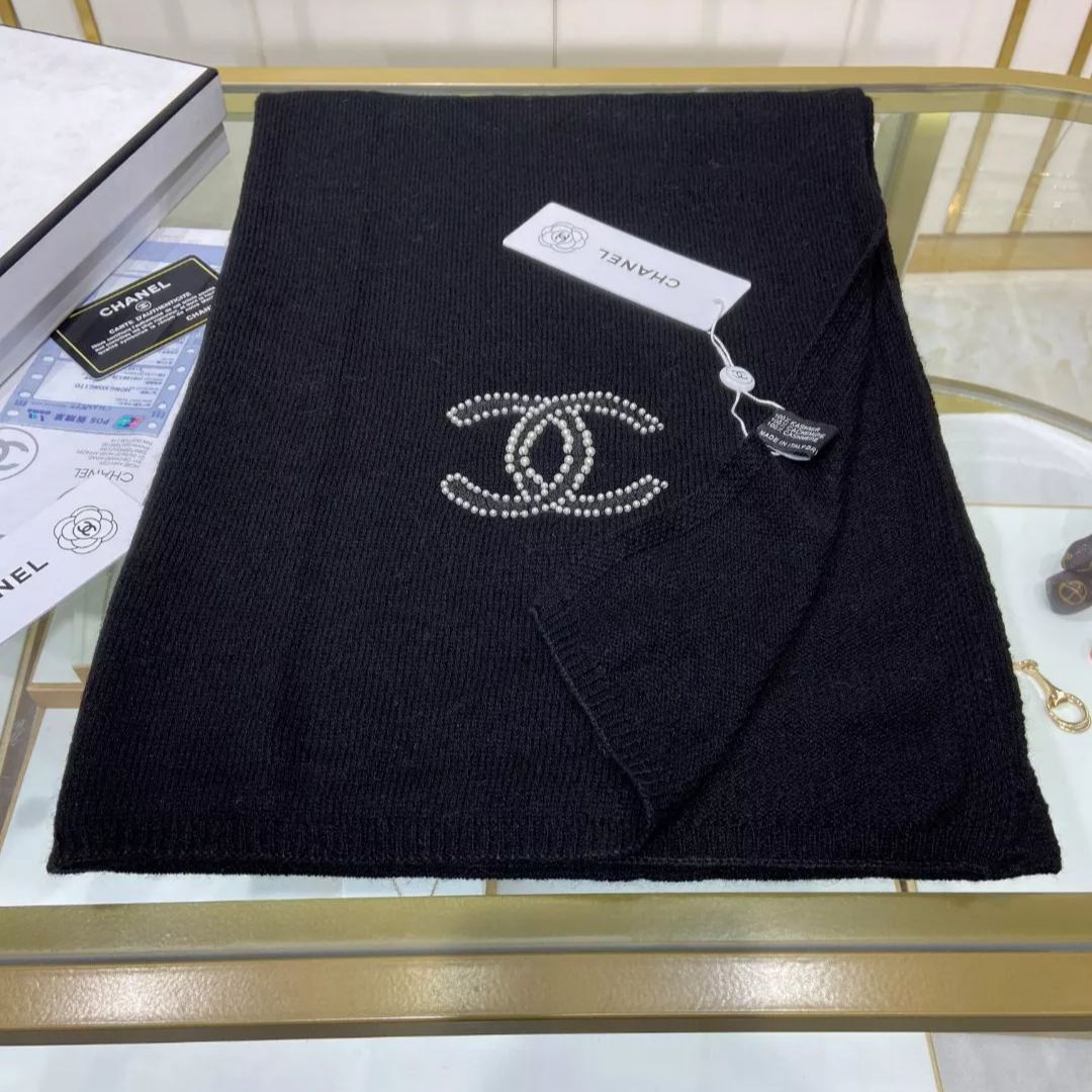 Elegant Camellia Pearl Cashmere Scarf mysite