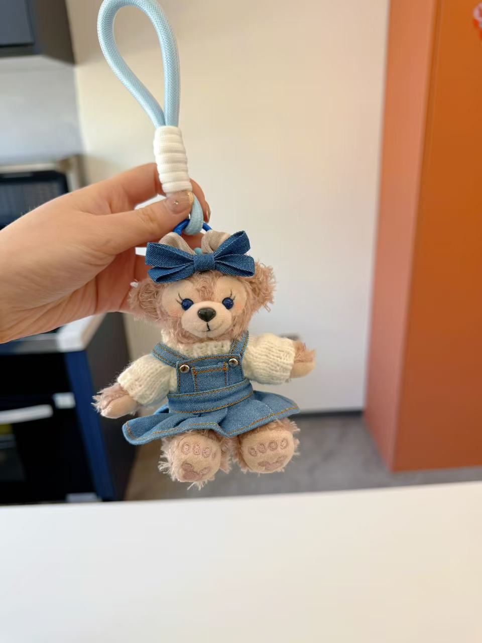 Edizzjoni Limitata Sherry May Plush Keychain - Luxe Teddy Bear Bag Charm għal Handbags Disinjatur