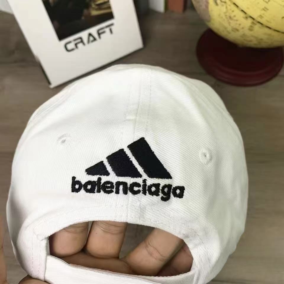 Classic luxury hat 04 mysite