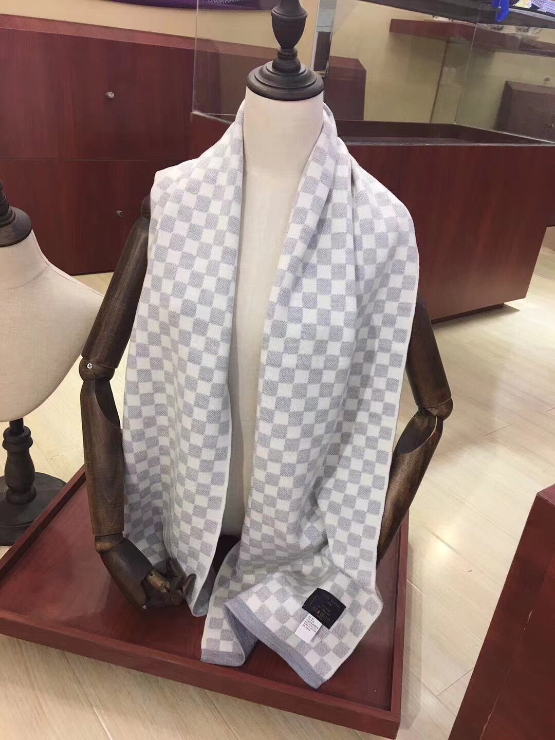 Classic Checkerboard Wool Warm Scarf mysite