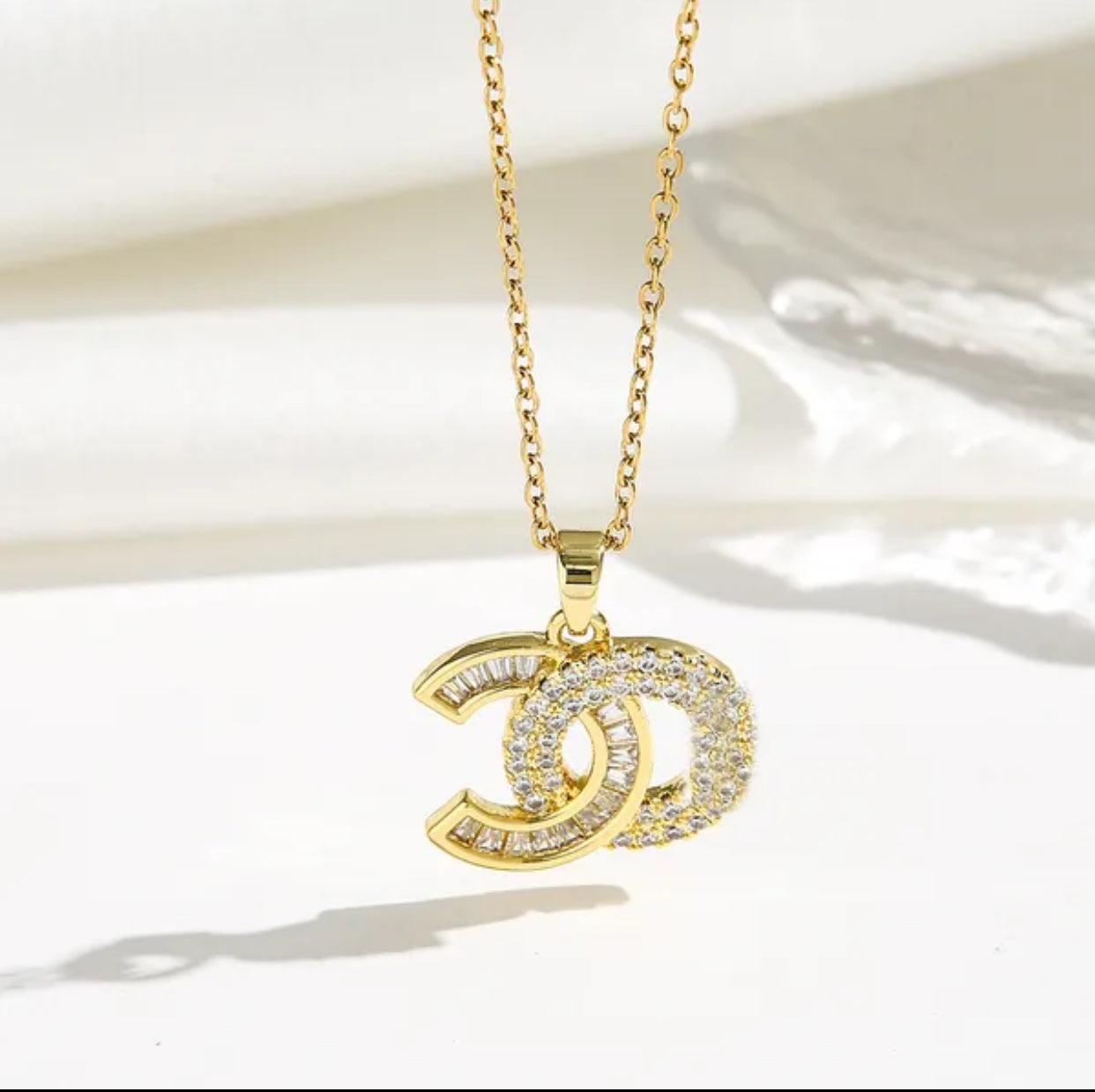 Collar de moda