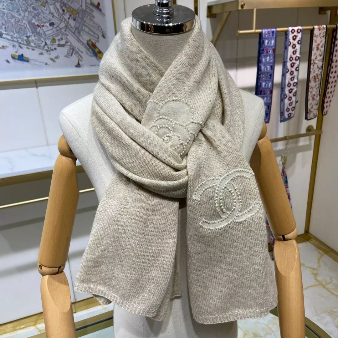 Elegant Camellia Pearl Cashmere Scarf mysite
