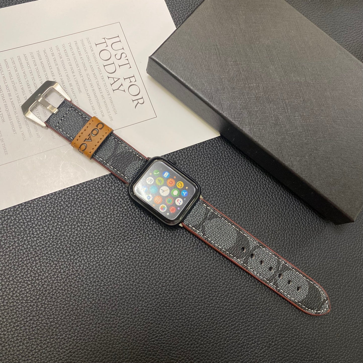 Δερμάτινος προπονητής Apple Watch Band Black-YHK244221710