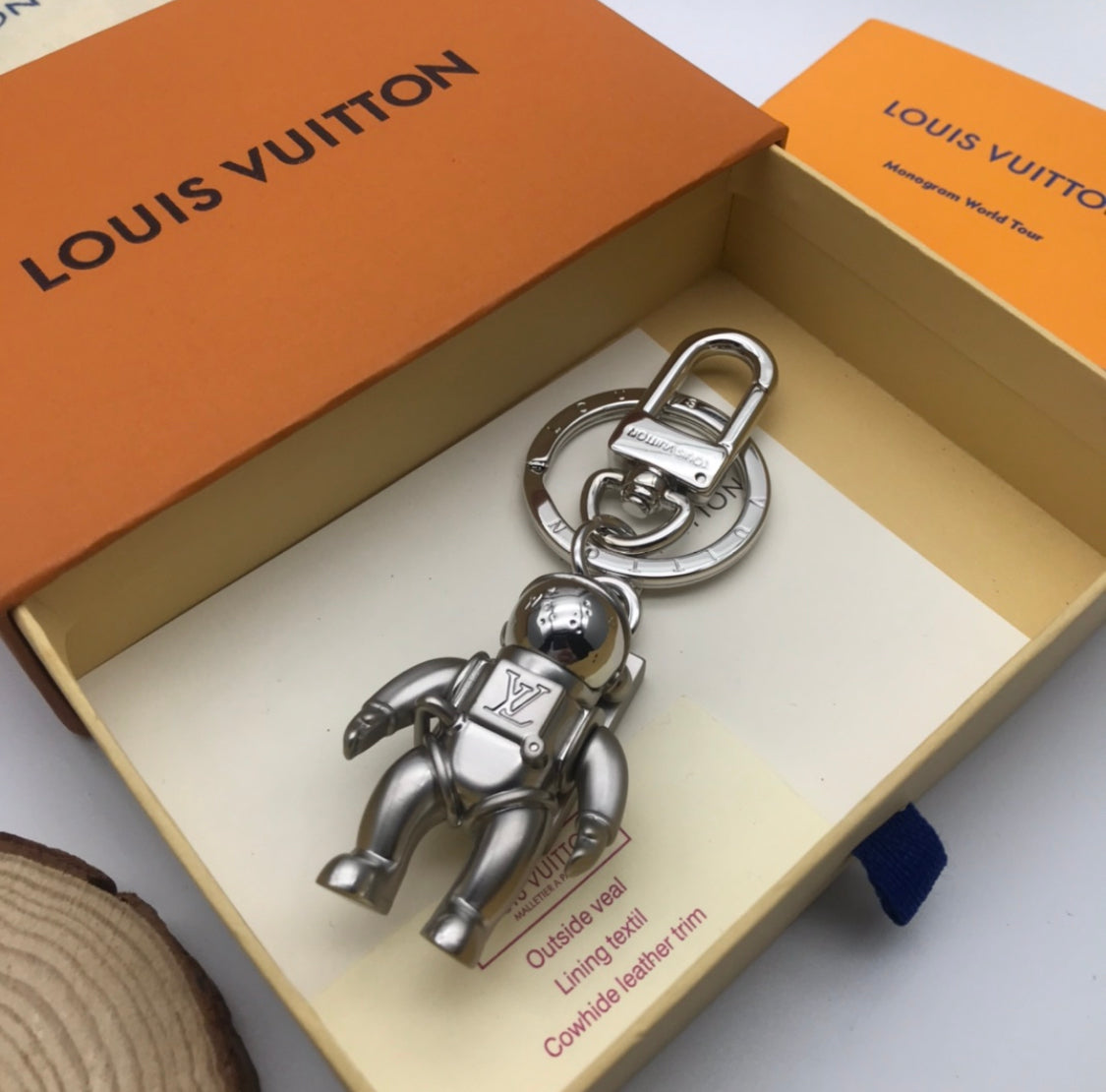 Keychain tal-astronawti lussużi