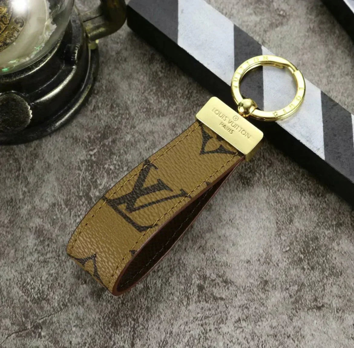 Keychain lussuż