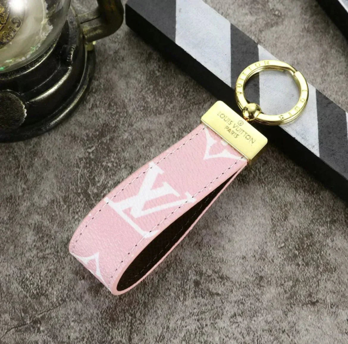 Keychain lussuż