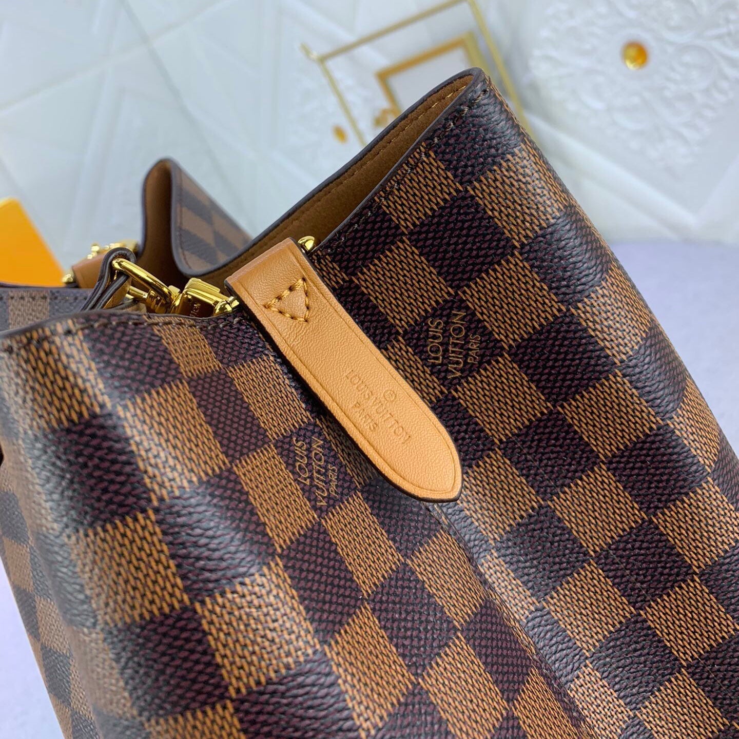 Modeweindesign -Tasche