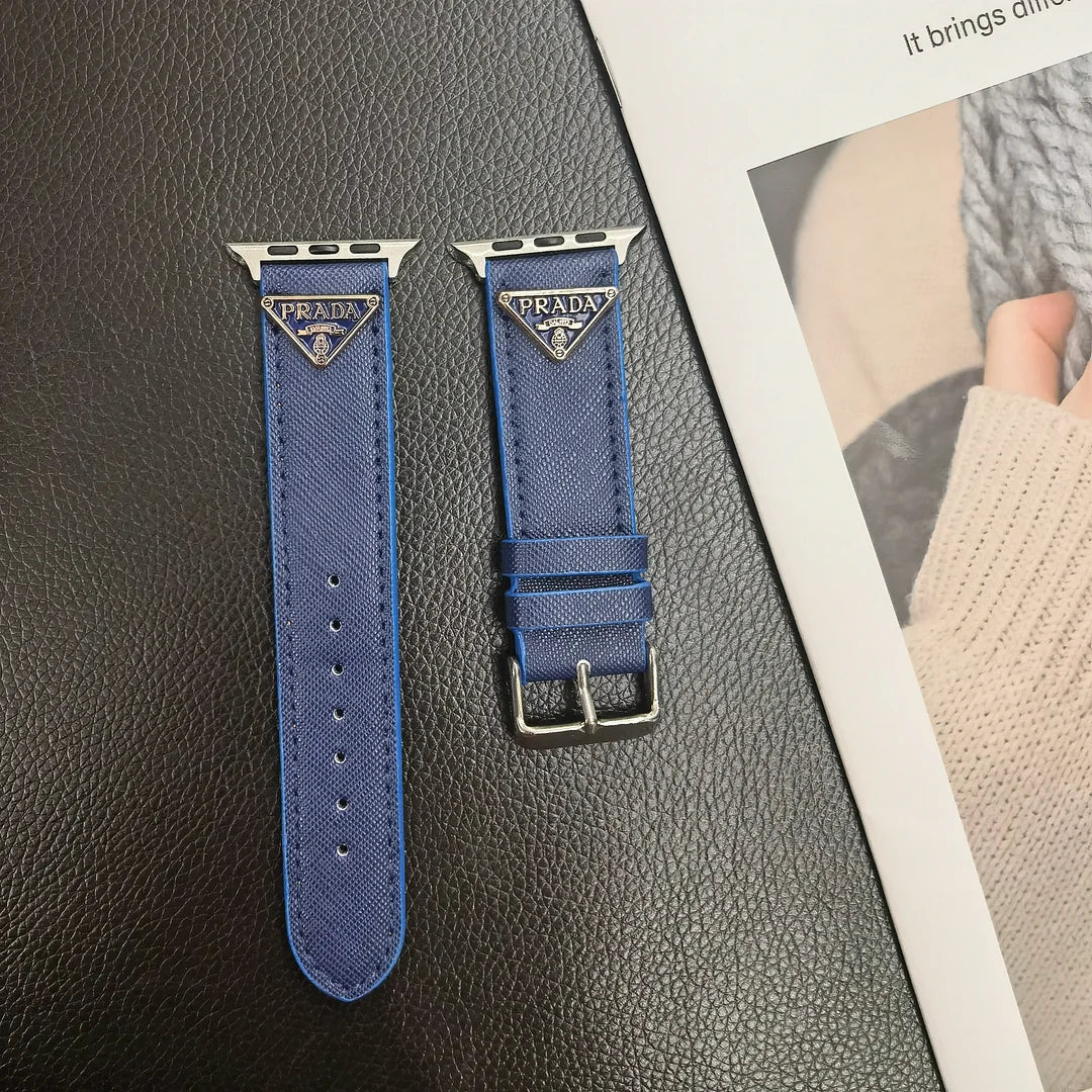 Double Triangle Monogram Label Ġilda Apple Watch Band