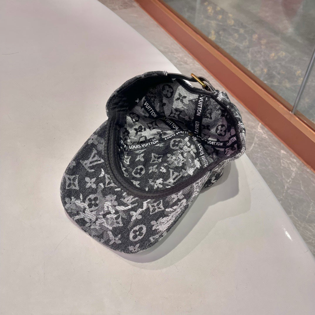 Fashionable new style casual matching clothing duckbill cap baseball cap 18