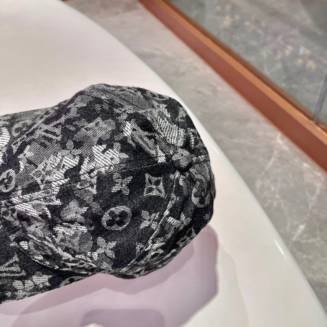 Fashionable new style casual matching clothing duckbill cap baseball cap 18