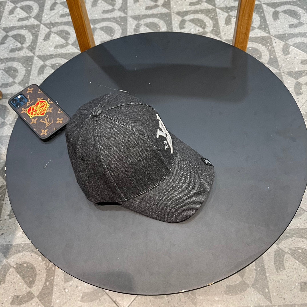 Fashionable new style casual matching clothing duckbill cap baseball cap 24