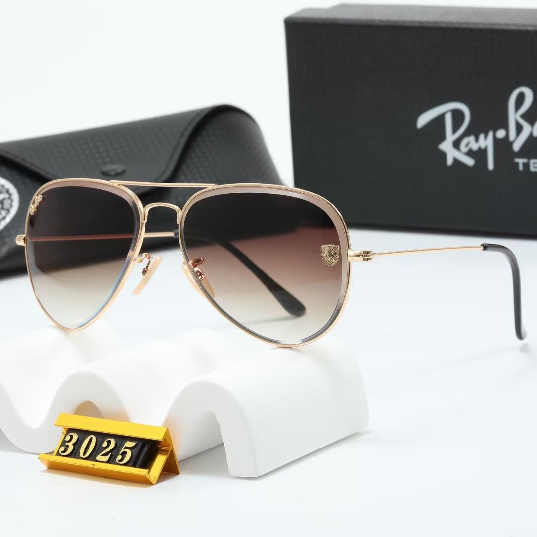Fashion hot 8 color sunglasses 3025 mysite