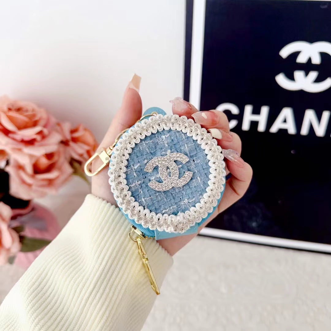 Luxe Chanel AirPods -kast met spiegel