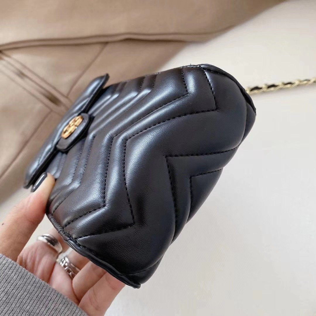 Süße schwarze Telefontasche
