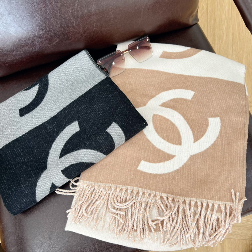 Colorblock Large Logo Cashmere Scarf Shawl mysite