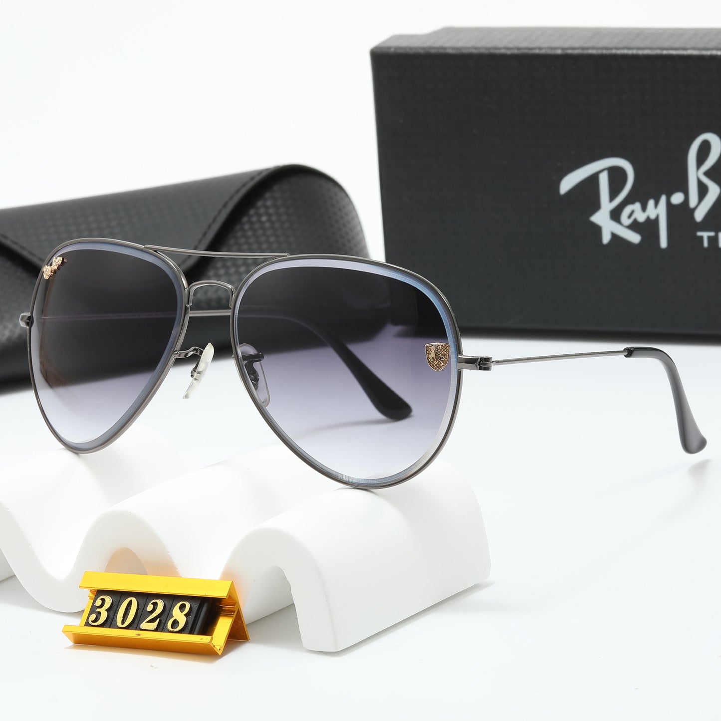 Luxury Large Frame Sunglasses-3028