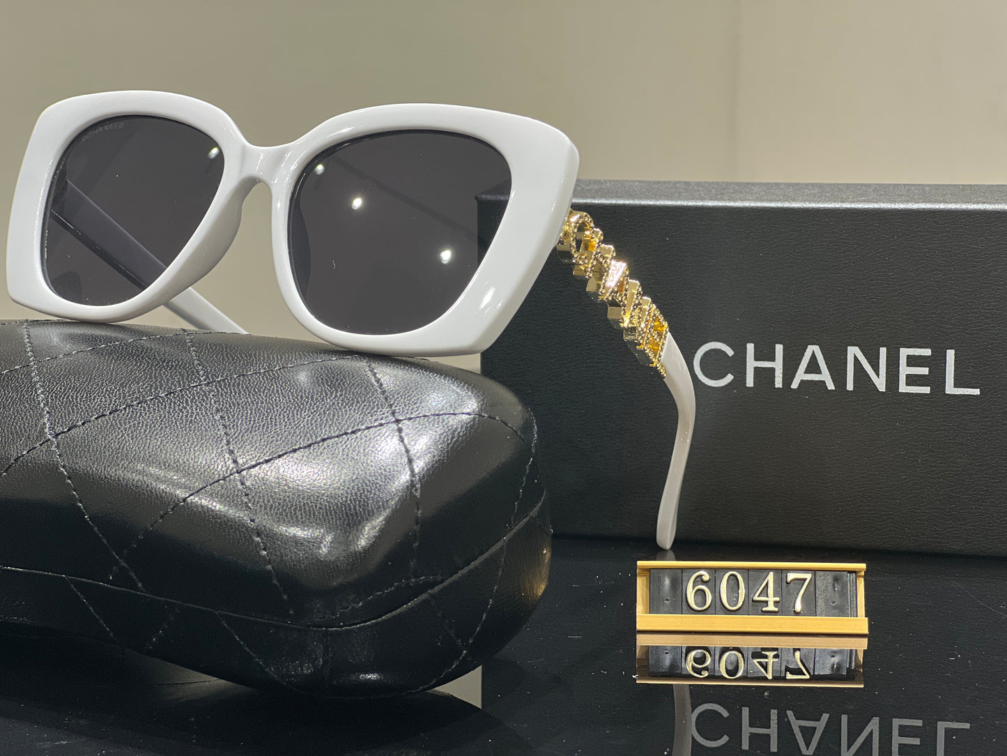 Fashion hot 6 color sunglasses 6047