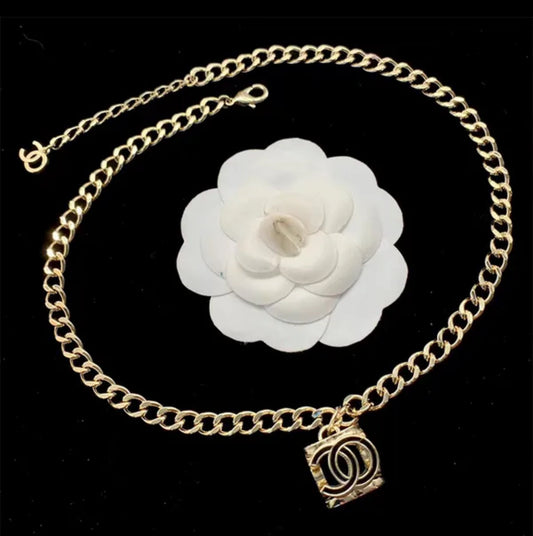 Collier pendentif Brand de luxe CC