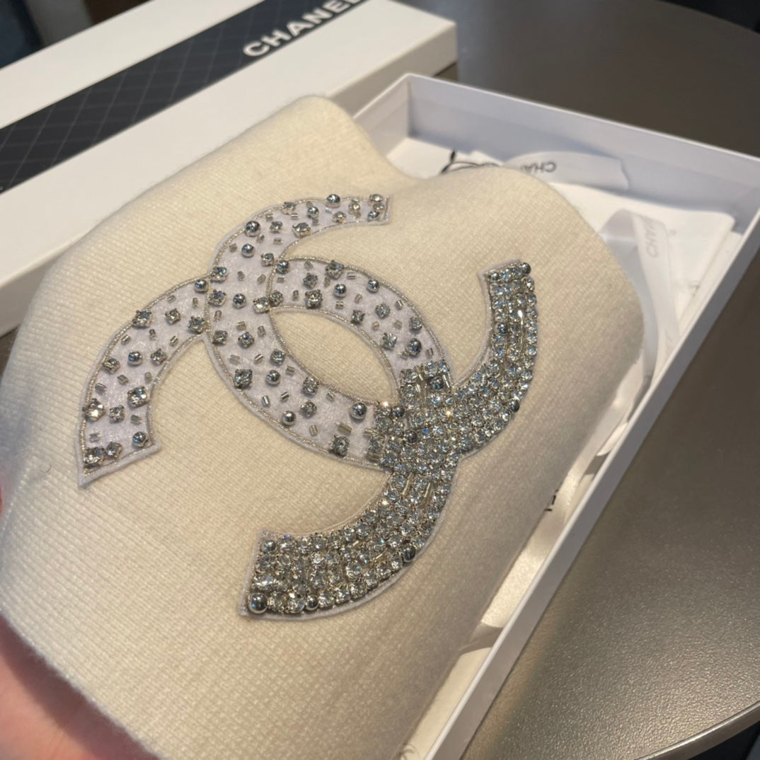 Crystal Diamond Logo Knit Scarf mysite
