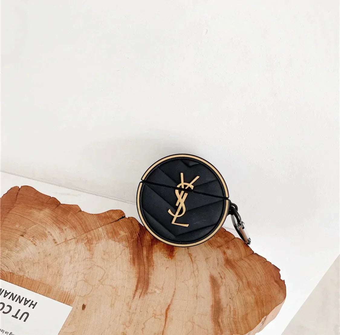 Casos YSL AirPods