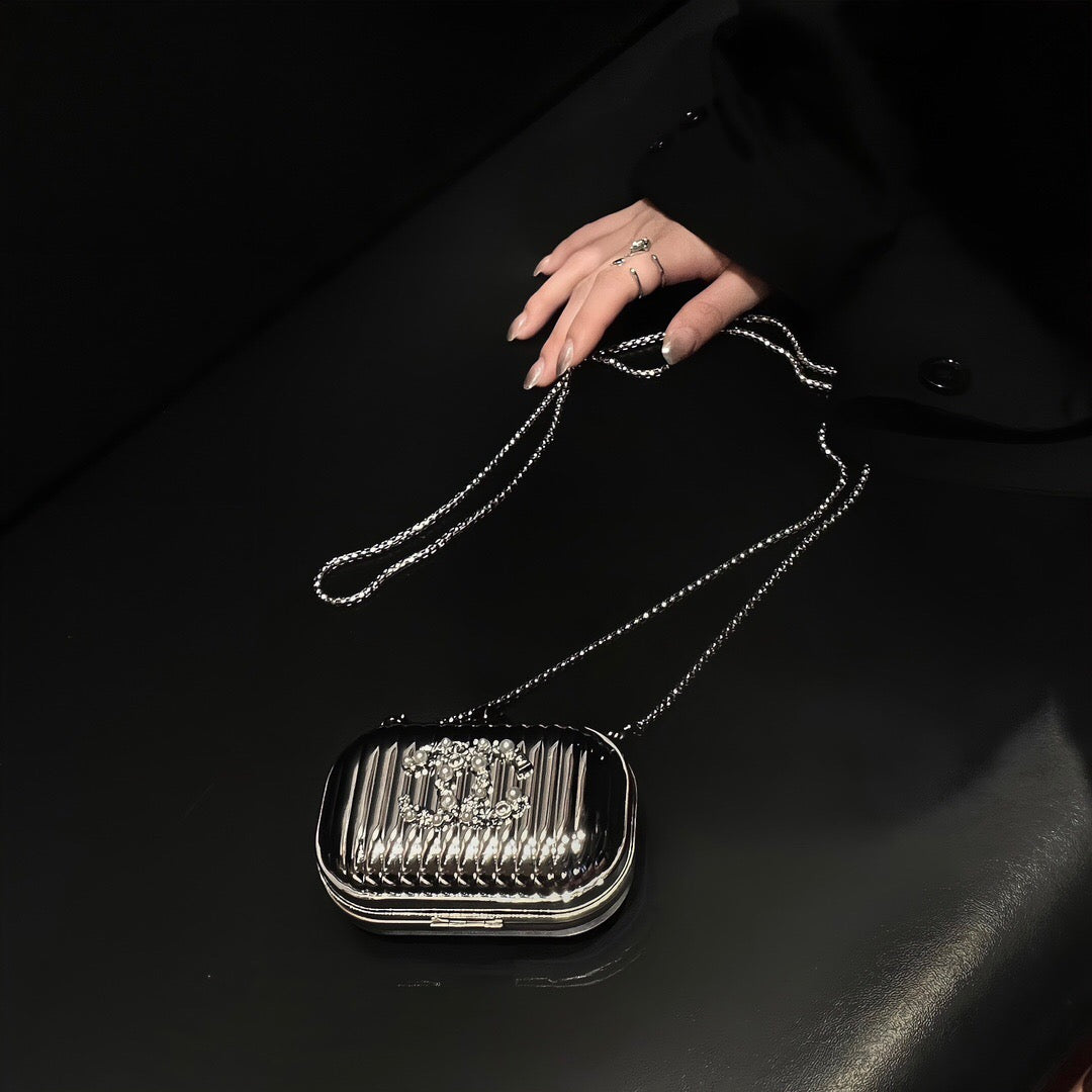 BLING NEW COIN WALLET PHONECE