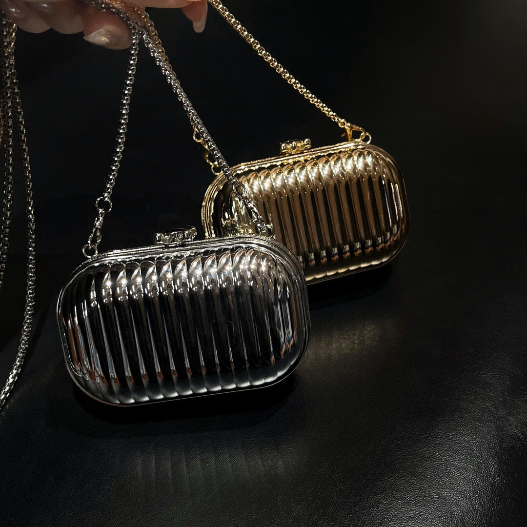 BLING NEW COIN WALLET PHONECE