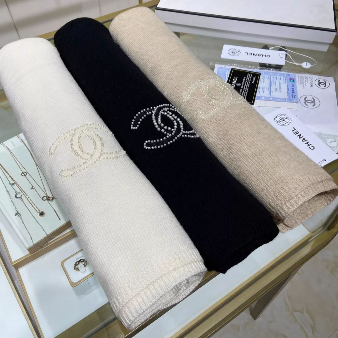 Elegant Camellia Pearl Cashmere Scarf mysite