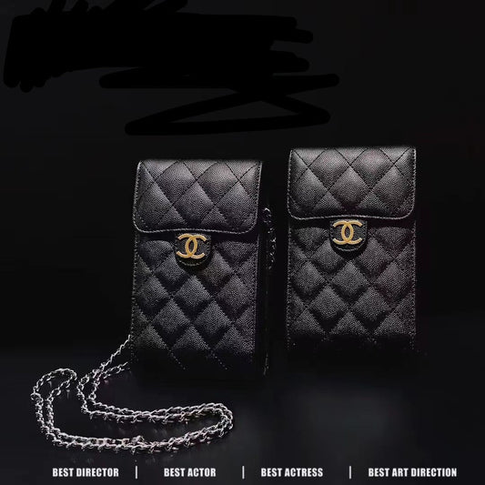 Schwarze Leder -Telefontasche
