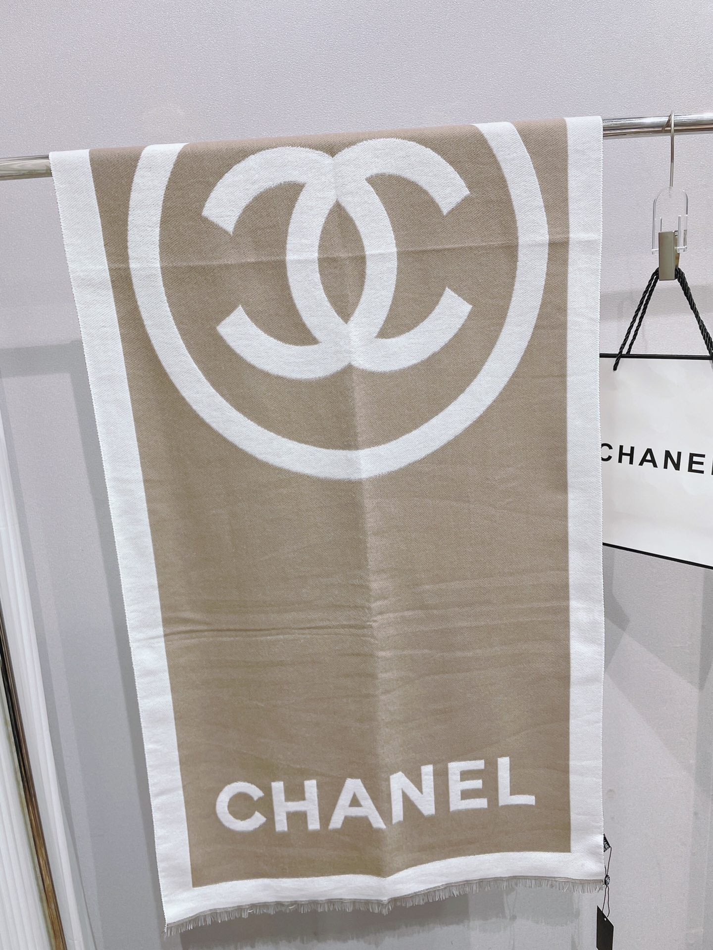 Classic Big Logo Scarf Shawl mysite