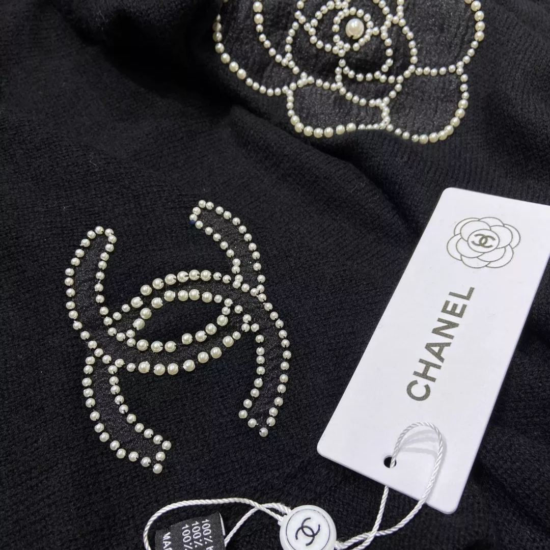 Elegant Camellia Pearl Cashmere Scarf mysite