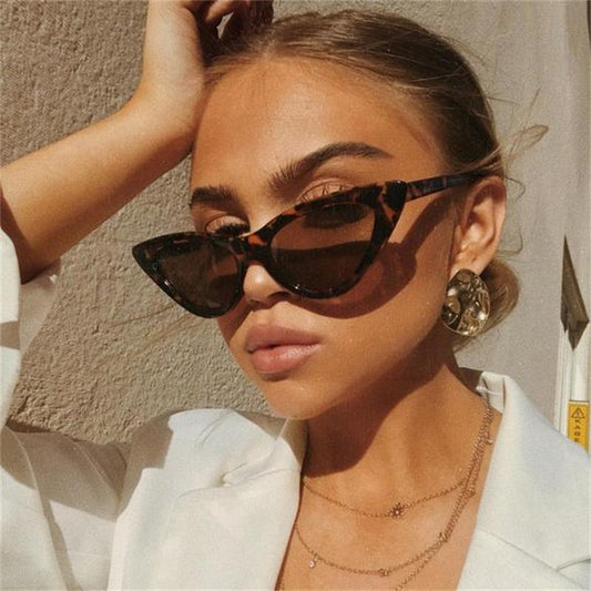 cat Shade para mulheres Moda Moda Os óculos de sol Mulheres femininas vintage Retro -triangular cateye óculos Oculos feminino óculos de sol sexy